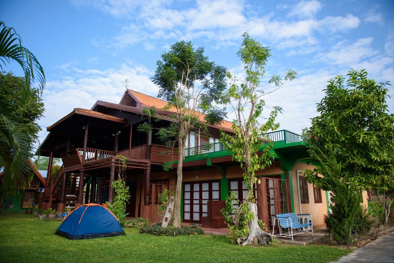 Ruen Khaoyai Hotel Pakchong Exterior photo