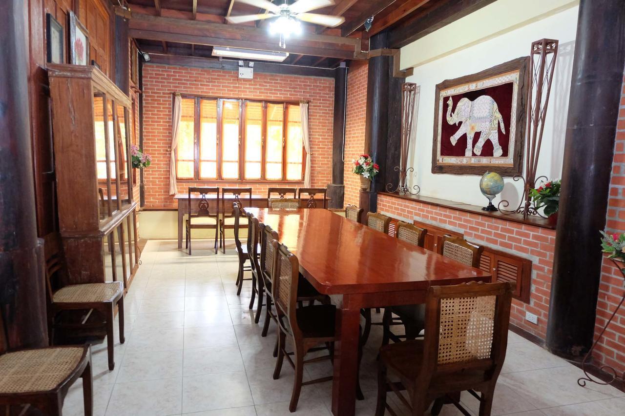 Ruen Khaoyai Hotel Pakchong Exterior photo