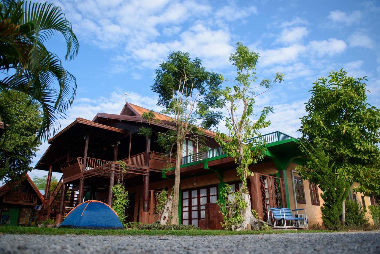 Ruen Khaoyai Hotel Pakchong Exterior photo